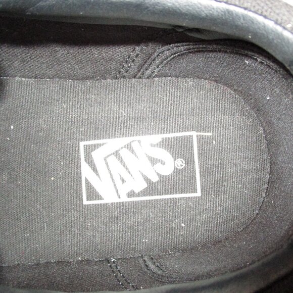 Vans Off The Wall Skateboard Sneakers - Picture 12 of 14